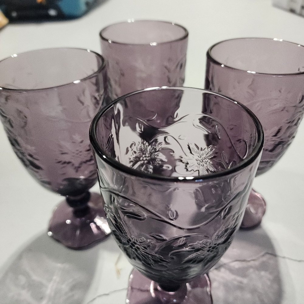 Set of Four Purple Princess House Embossed Glass Tea Globets
